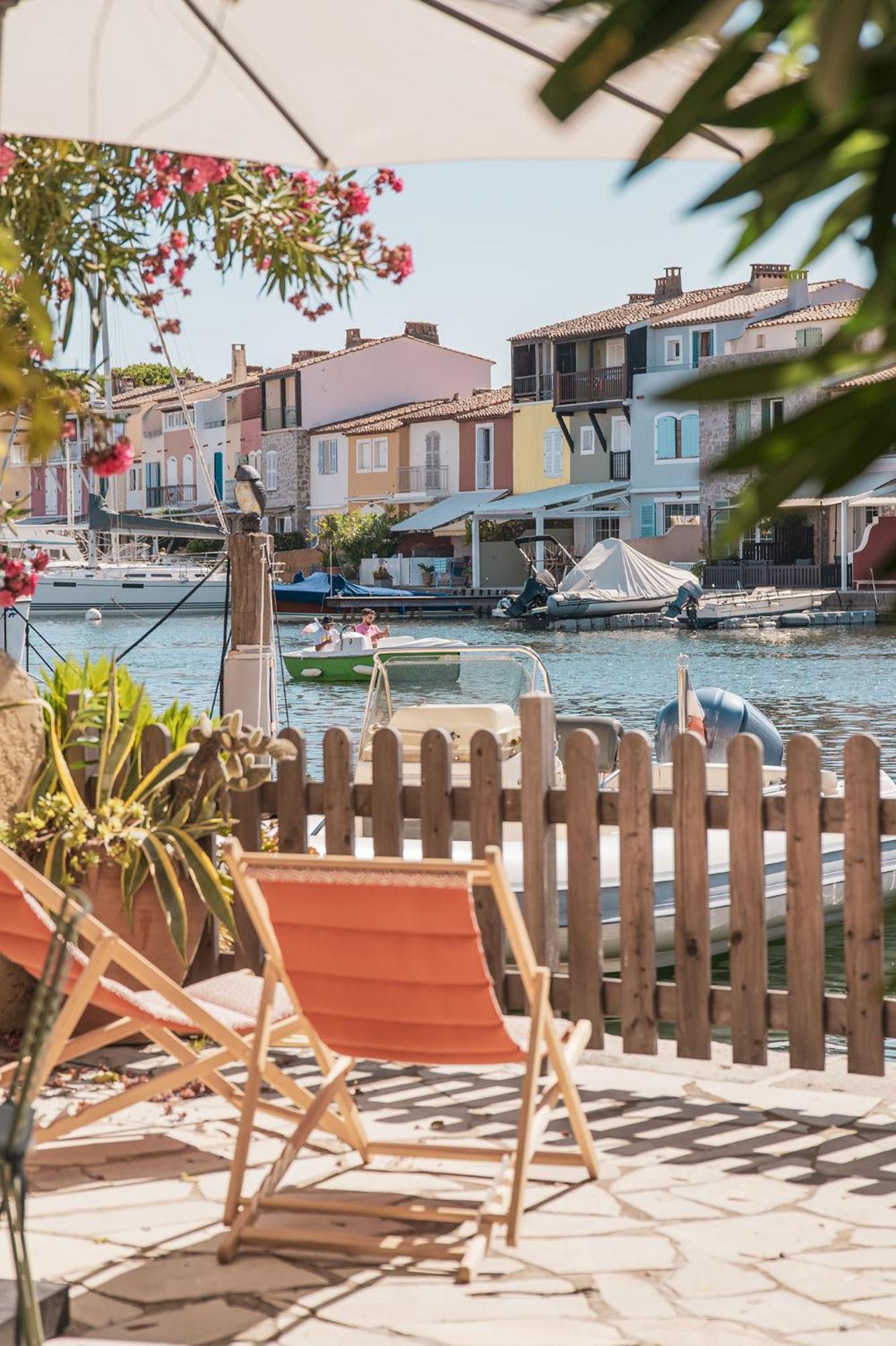 Appartement Terrasse Sur L'eau Grimaud