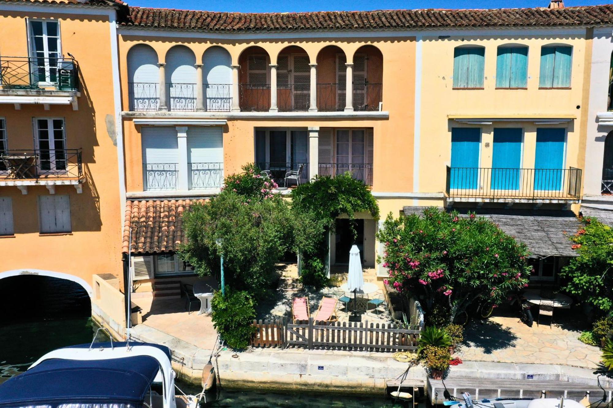 Terrasse Sur L'eau Appartement *