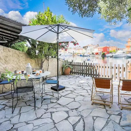 Appartement Amour Terrasse Sur L'Eau Grimaud Exterior foto